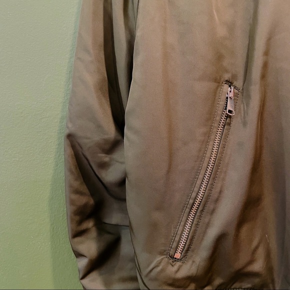 TOPSHOP Zip-detail Bomber Jacket [New/Lightly Worn] - Picture 4 of 4